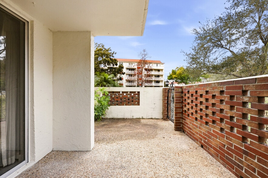 Wrap Around Patio - 2650 Pearce Dr