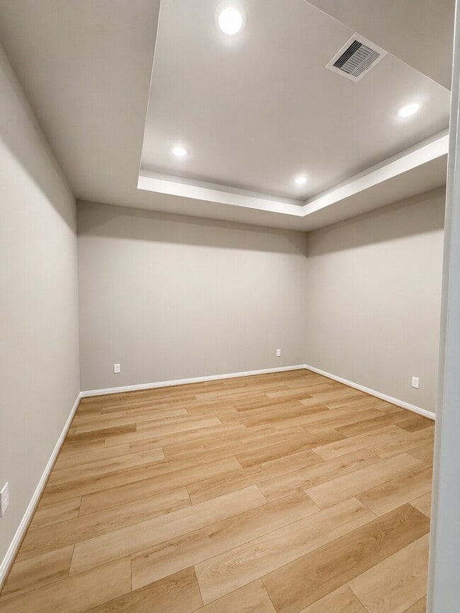 Building Photo - 10519 Bright Cloud Dr