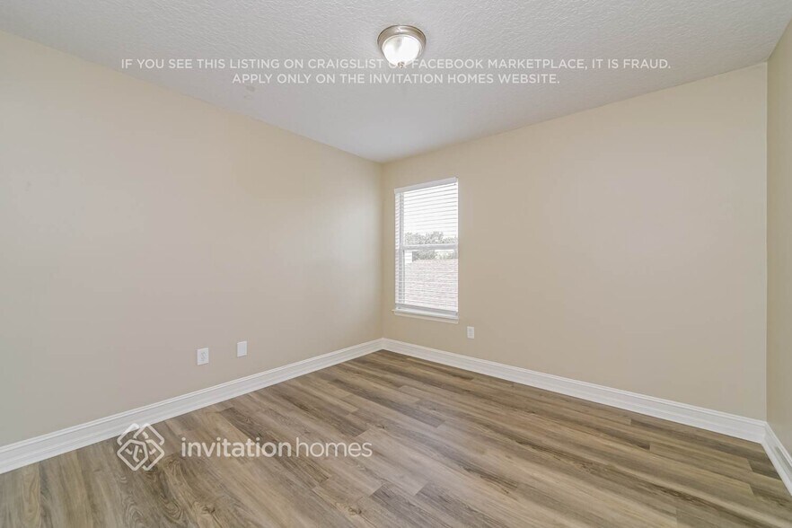 Building Photo - 3315 Bracken Fern Dr