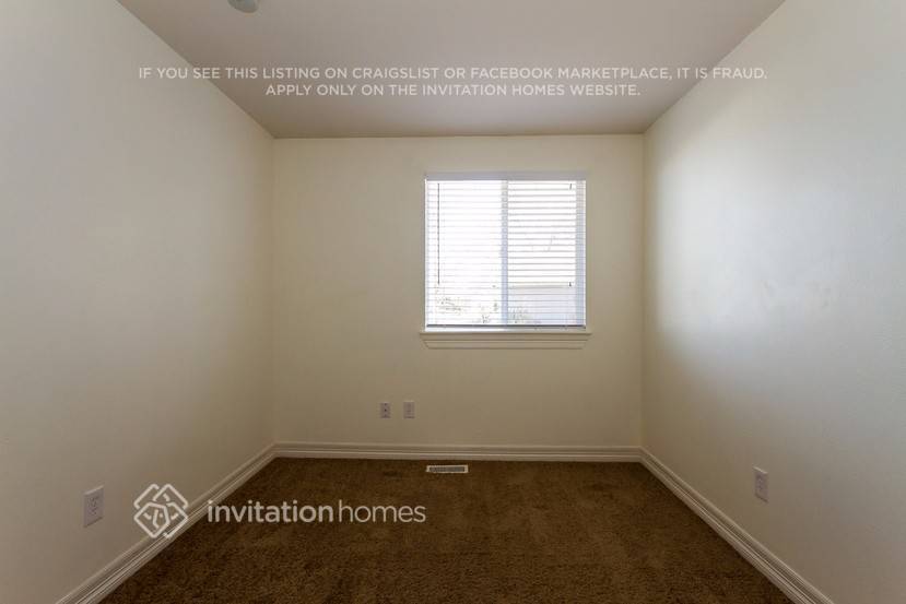 Building Photo - 1772 S Genoa Way