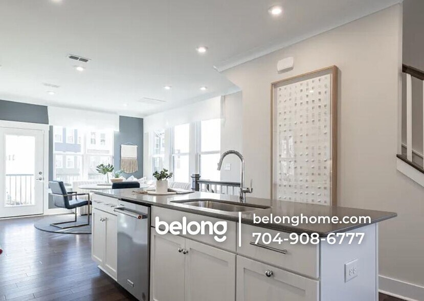Building Photo - 4016 Capital Rdg Ct