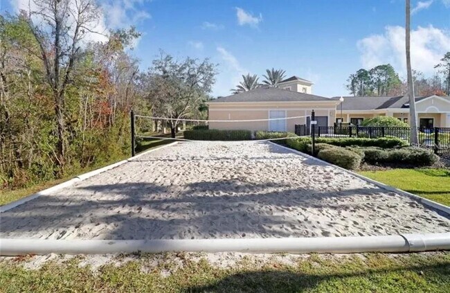 Building Photo - 5125 Palm Springs Blvd