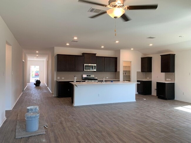 Building Photo - 509 Golden Plains Pkwy