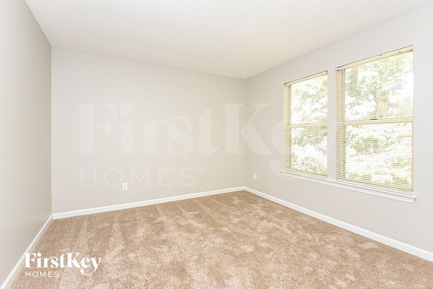 Building Photo - 3898 Centennial Trail NW