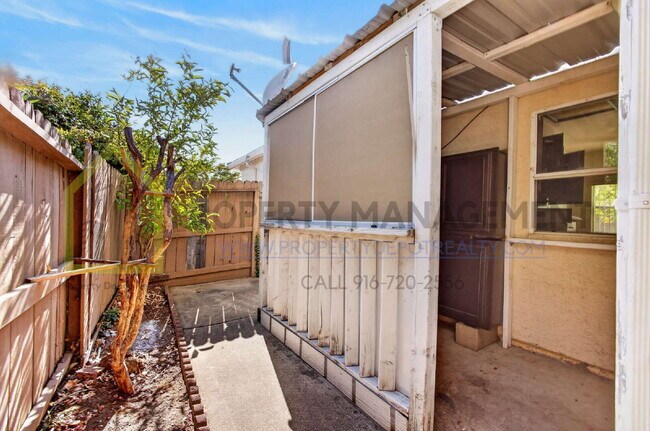Building Photo - Charming 3-Bedroom Home with 2 Baths