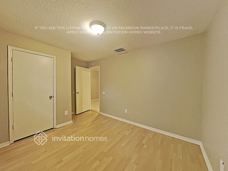 Building Photo - 4709 Rockingchair Dr