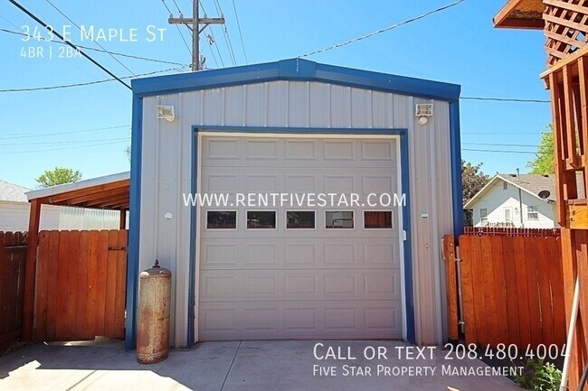 Building Photo - 343 E Maple St