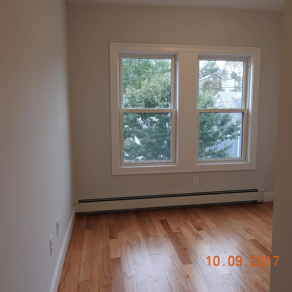 Building Photo - 147 Springvale Ave