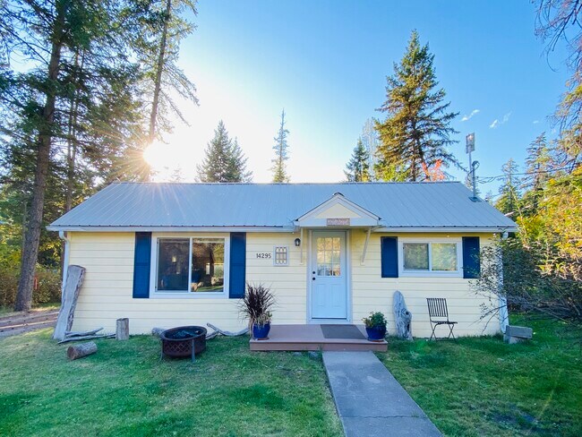 Primary Photo - 14295 Community Ln