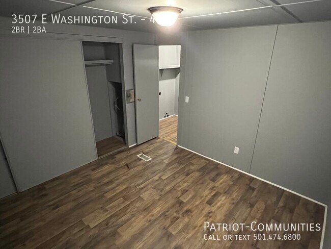 Building Photo - 3507 E Washington Ave