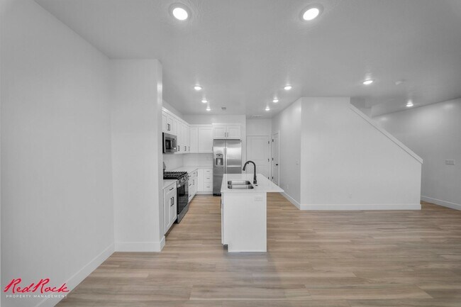 Building Photo - Newly Built 4 Bedroom Townhome!