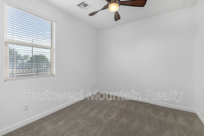 Building Photo - 21399 E Estrella Ct