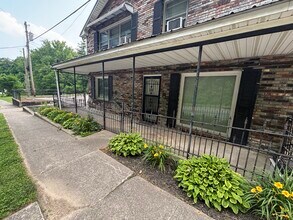 Building Photo - Madrid Court