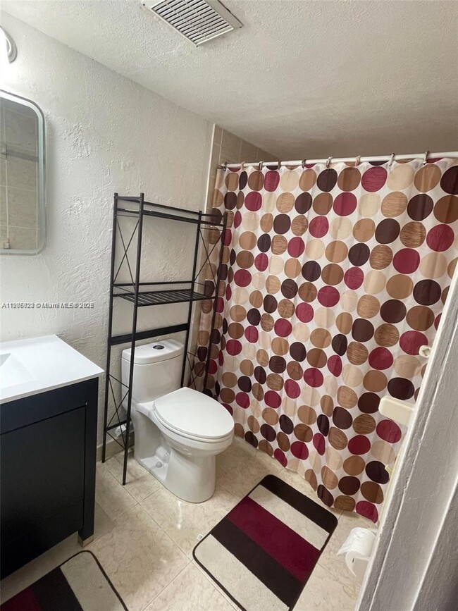 Building Photo - 10302 NW 9th St Cir