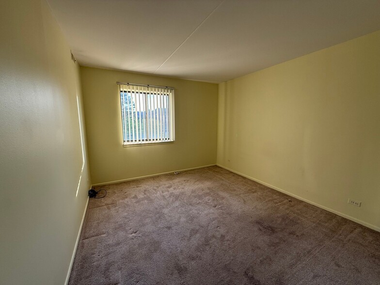 Building Photo - 1460 Fairlane Dr