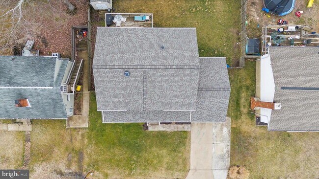 Building Photo - 7665 Cedar Dr