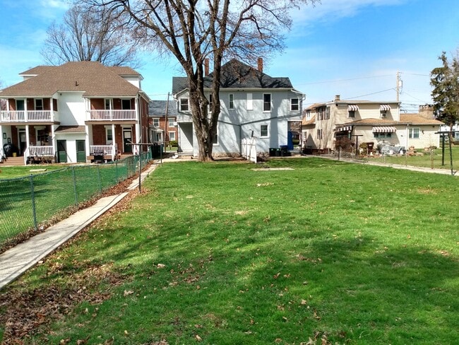 Building Photo - 1610 Philadelphia Ave