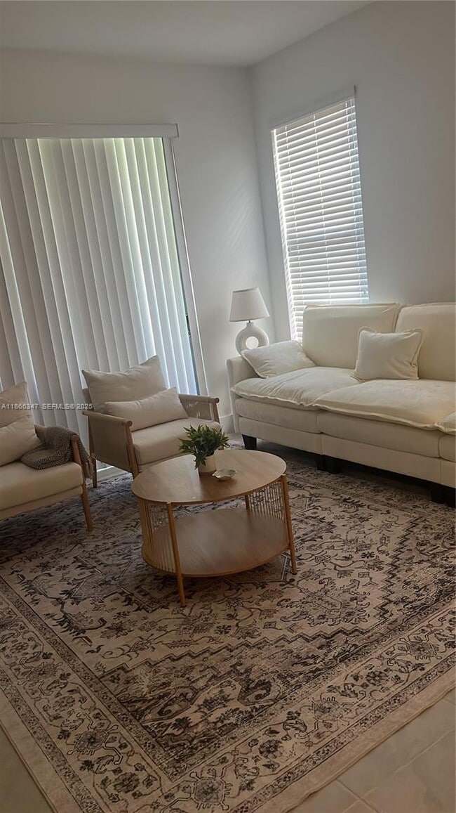 Building Photo - 5506 Soria Ave