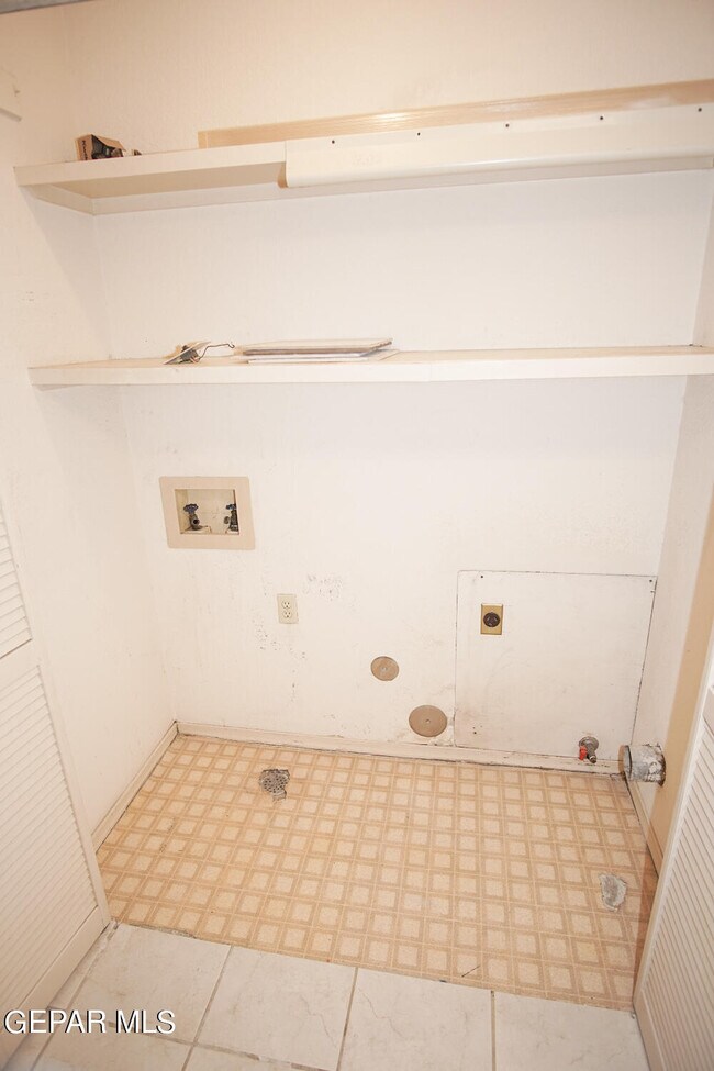 Building Photo - 1808 Gurss Pl