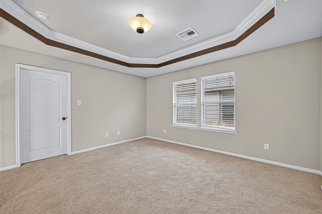Building Photo - 8338 Sedona Ridge Dr
