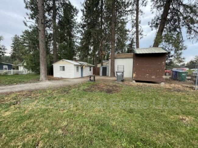 Building Photo - 604 S Sunderland Rd