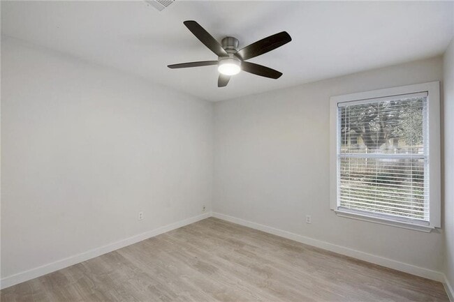 Building Photo - 15209 Sun-Bird Ln
