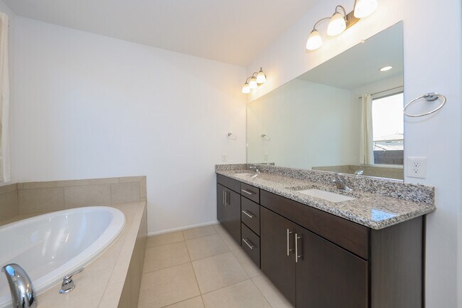 Building Photo - 10267 E Civano Wash Trail