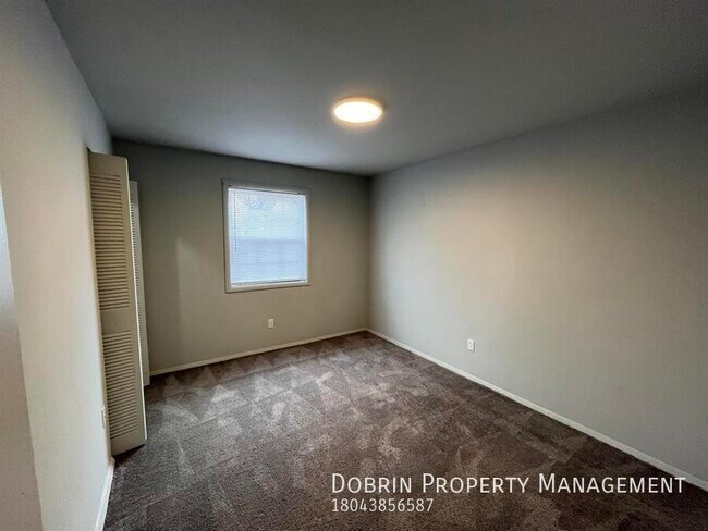 Building Photo - 1709 Colorado Ave