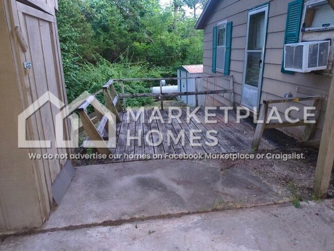 Building Photo - 31641 Highline Dr
