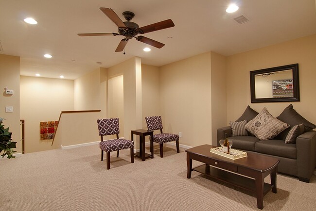 Building Photo - Barcelona Ridge Estates