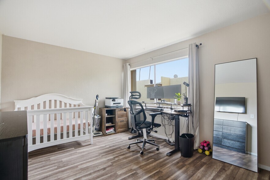 Building Photo - 4630 N 68th St