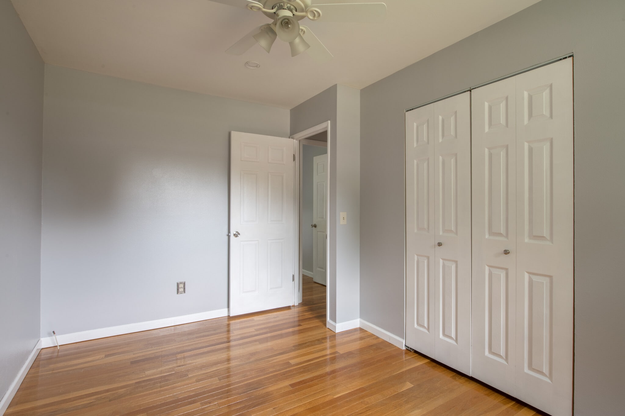 Building Photo - 1449 Coachway Ln