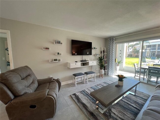 Building Photo - 3251 White Ibis Ct