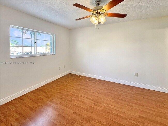 Building Photo - 3834 SW 153rd Pl