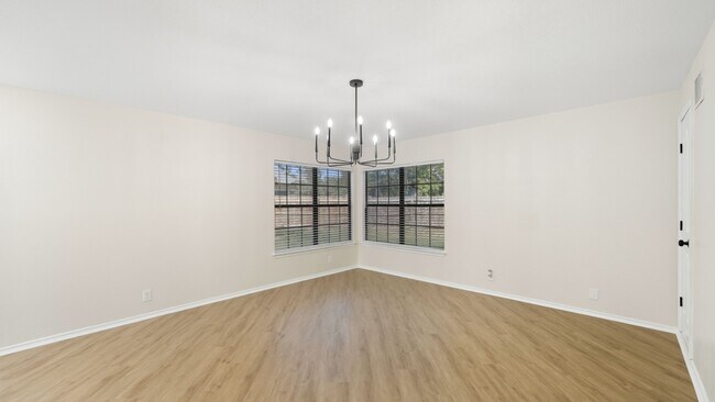 Building Photo - 1073 Stone Hollow