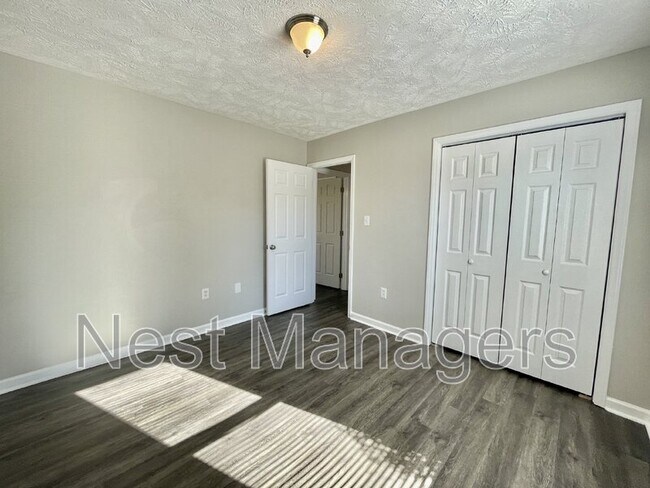 Building Photo - 184 Brandywood Ct