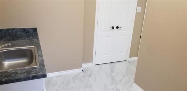 Building Photo - 5516 Bandit Dr