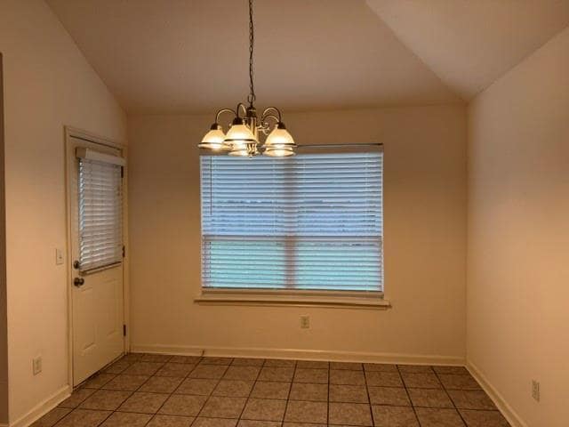 Building Photo - 532 Lone Oak Dr