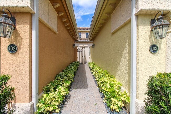 Building Photo - 2713 Callista Ct