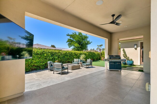 Building Photo - 51790 S Two Palms Way