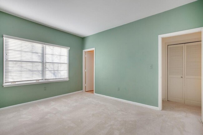 Building Photo - 4505 Harding Pike
