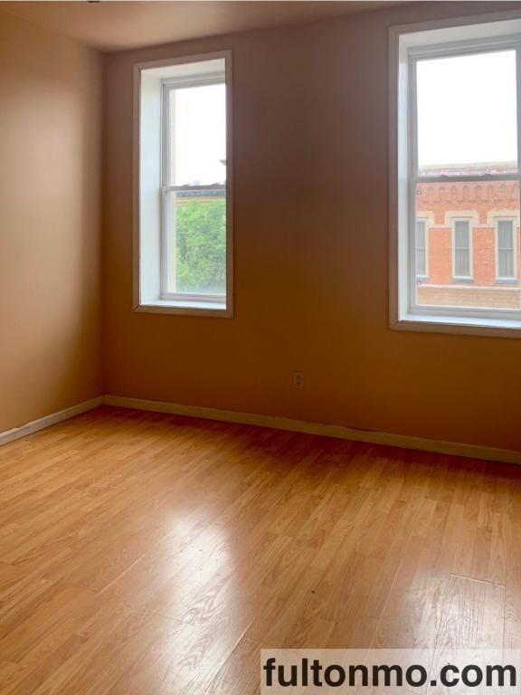 Building Photo - 514 Court Street Apt A