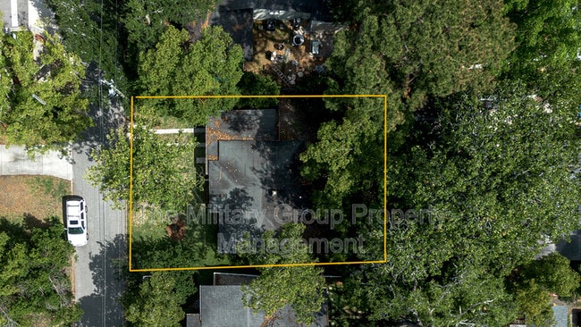 Building Photo - 2115 Minerva Ave