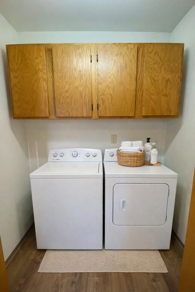 Building Photo - 605n11th