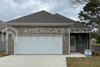 Building Photo - 610 Co Rd 1616