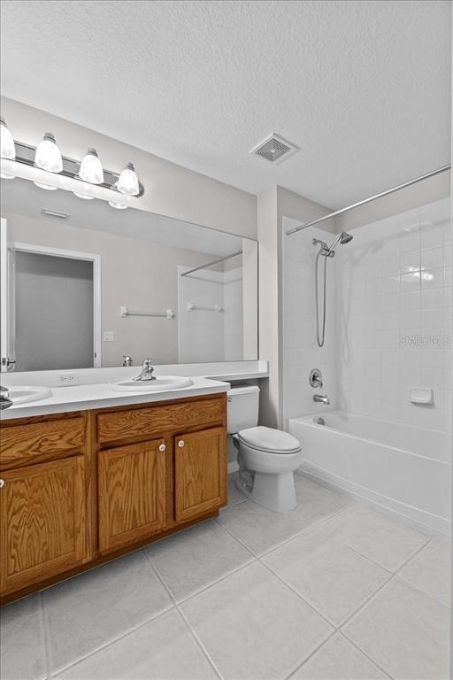 Building Photo - 3961 Hampton Hills Dr