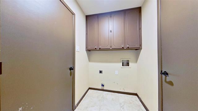 Building Photo - 7294 Church Park Dr