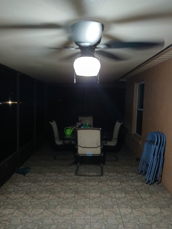 Building Photo - 4816 Miranda Cir