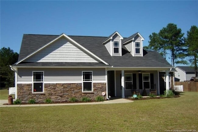 Primary Photo - 4656 Cedar Pass Dr