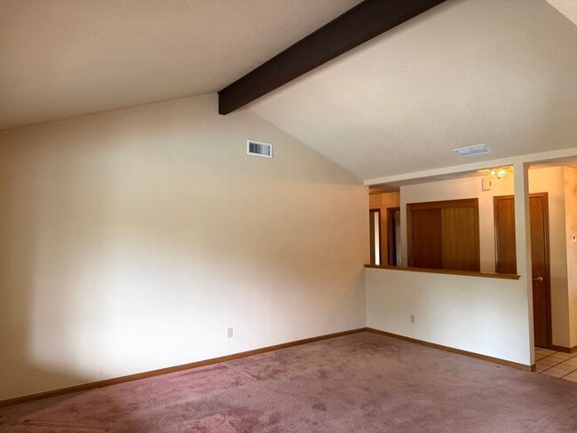 Building Photo - 5523 Freeman Cir